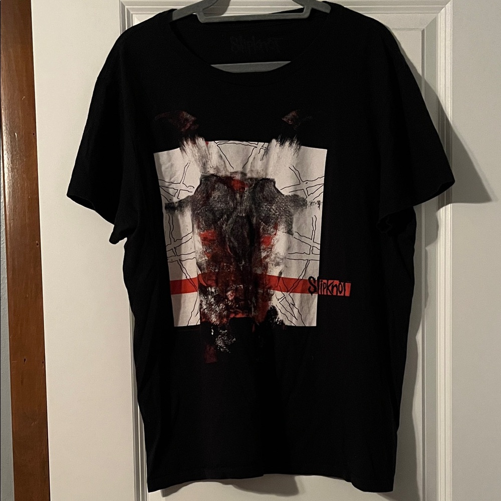 Slipknot- Black Graphic T-Shirt for Men